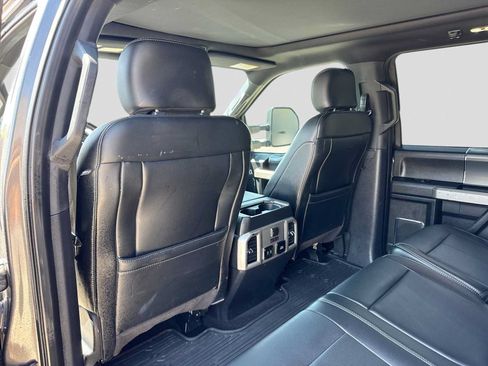 Used 2020 Ford F150 Lariat w/ Equipment Group 502A Luxury AWD/4WD image 17