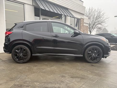 Used 2022 Honda HR-V Sport image 10