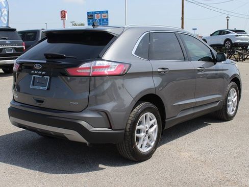 New 2024 Ford Edge SEL w/ Convenience Package image 5