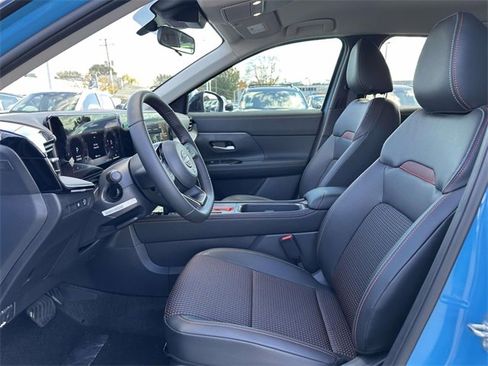 New 2025 Nissan Kicks SR image 16
