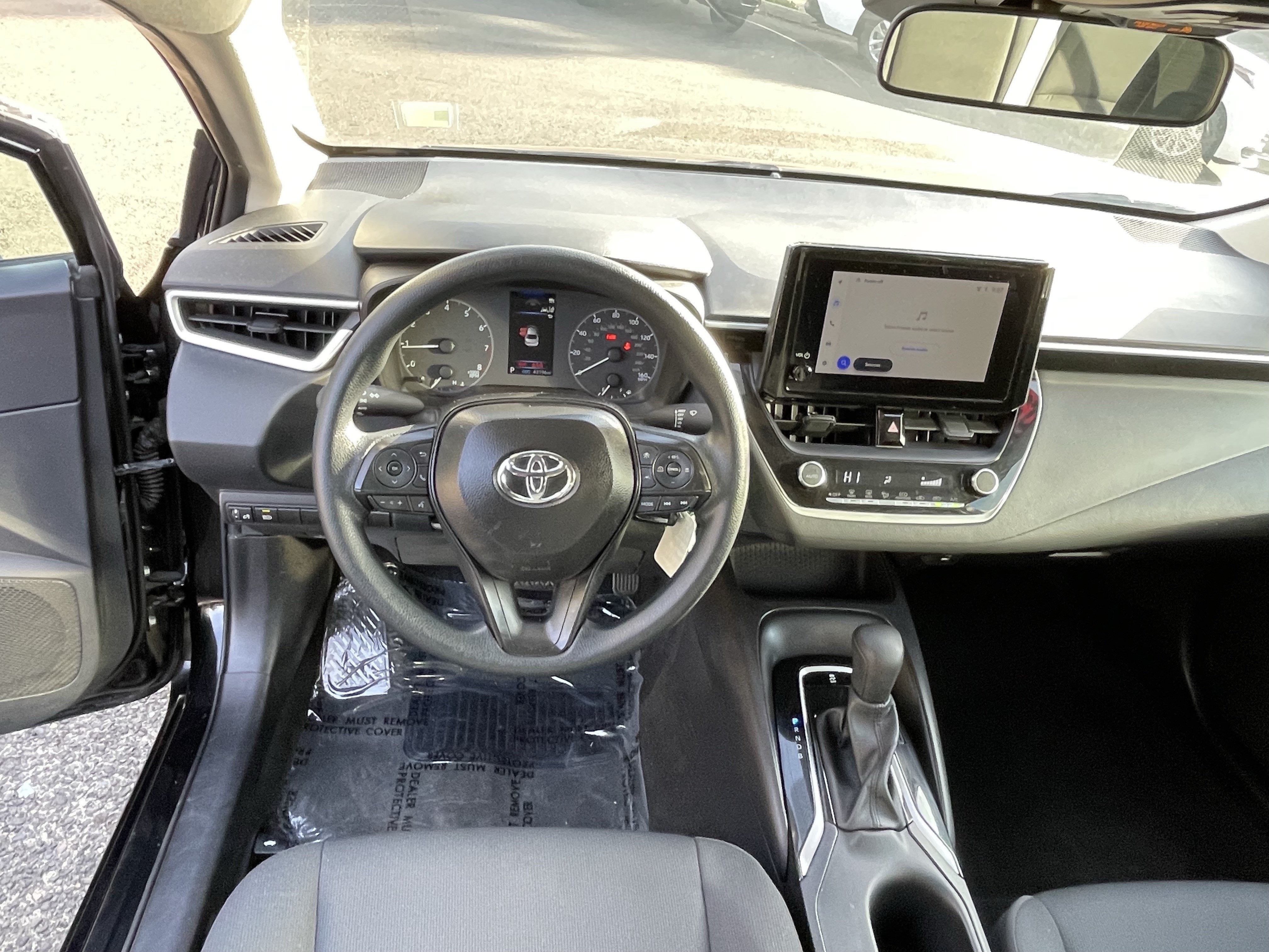 Certified 2025 Toyota Corolla LE FWD image 11