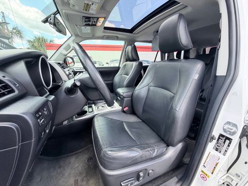 Used 2013 Toyota 4Runner Limited AWD/4WD image 14