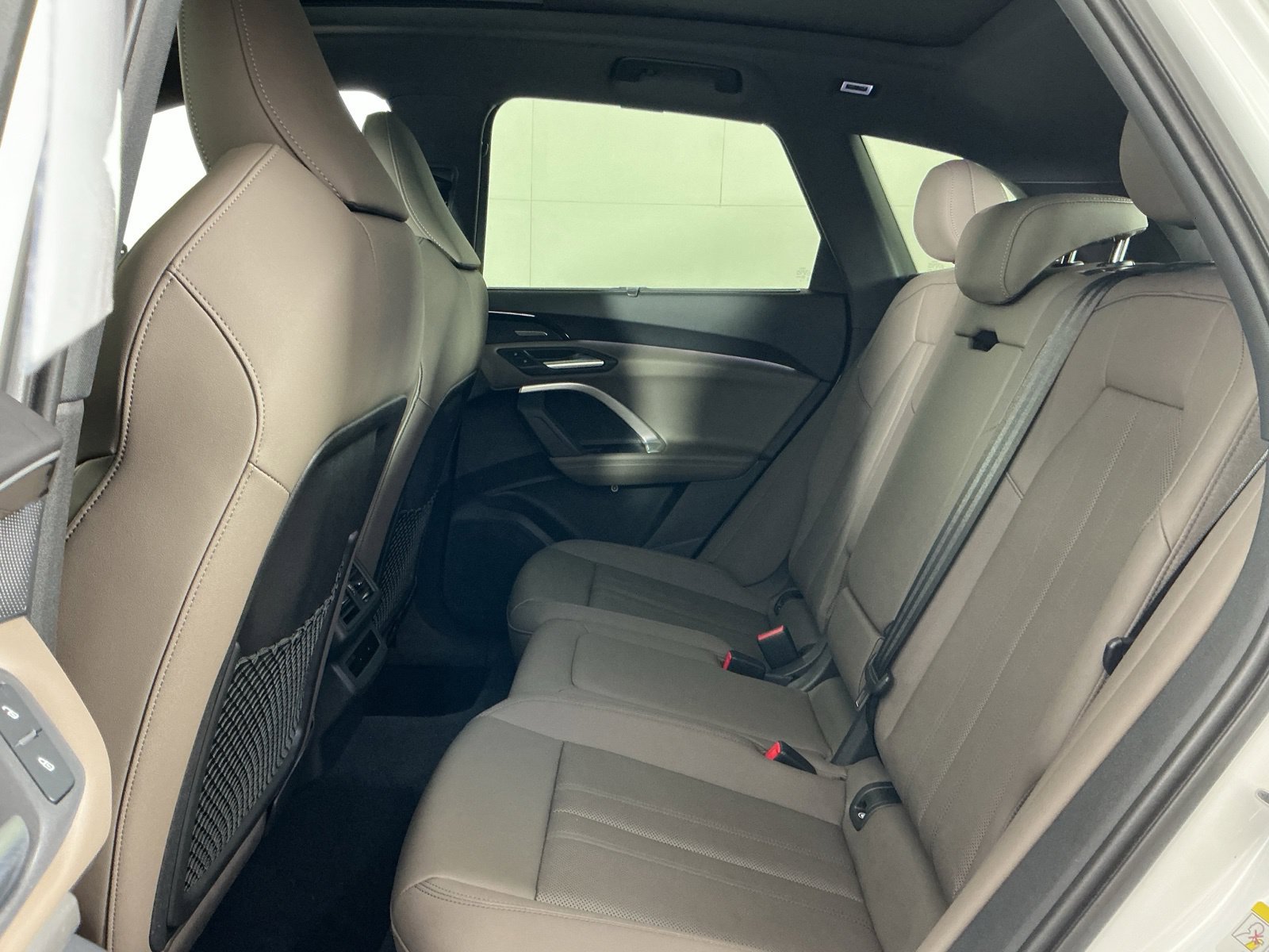 Used 2025 Audi Q5 Premium Plus w/ Premium Plus AWD/4WD image 15