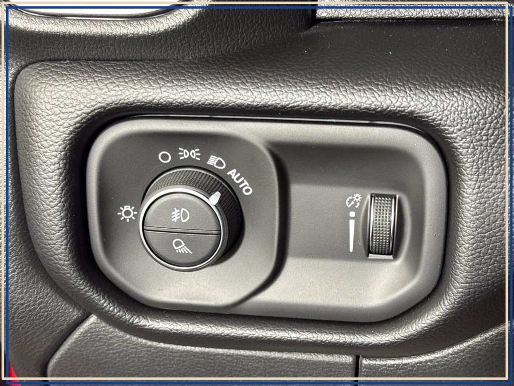 Certified 2026 RAM 2500 Big Horn AWD/4WD image 26