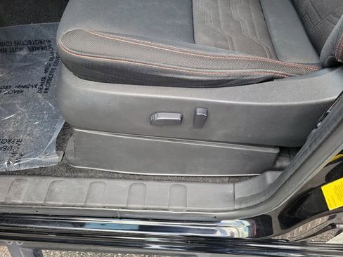 Used 2022 Nissan Frontier Pro-X RWD image 18