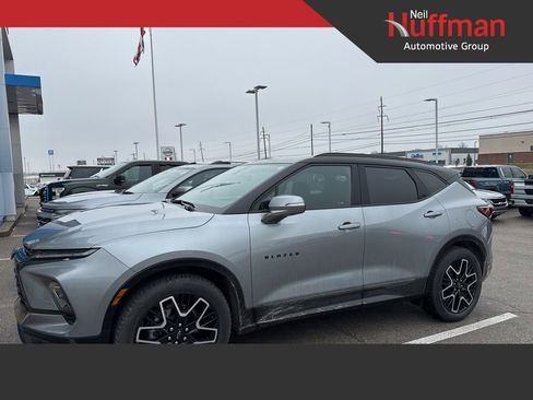 Used 2024 Chevrolet Blazer RS w/ Driver Confidence II Package image 1