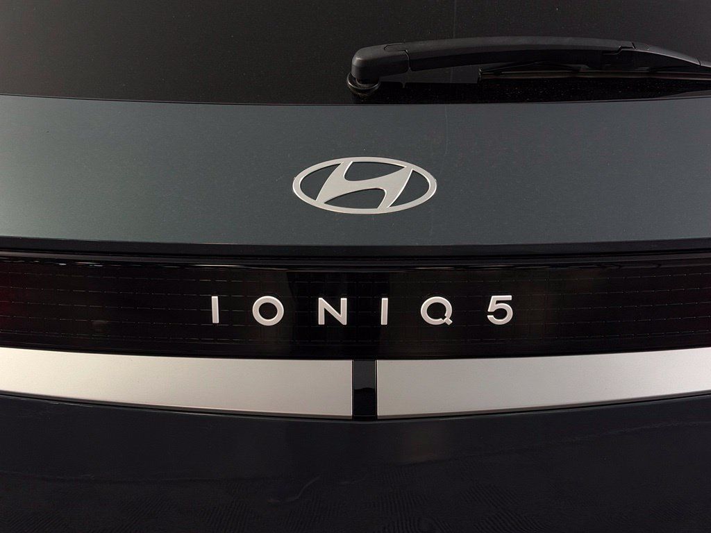 Used 2025 Hyundai Ioniq 5 SEL RWD image 11