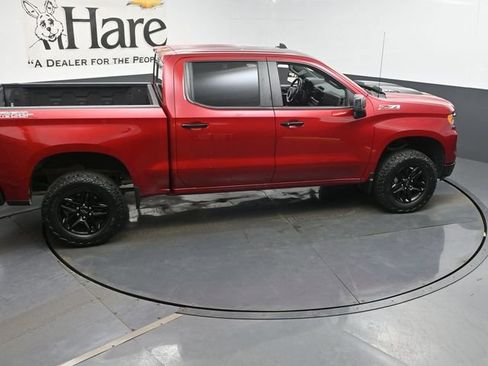 Used 2024 Chevrolet Silverado 1500 LT Trail Boss w/ Convenience Package II AWD/4WD image 37