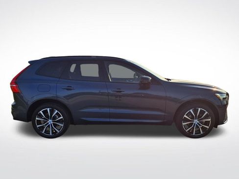 Certified 2023 Volvo XC60 B5 Plus w/ Climate Package AWD/4WD image 9