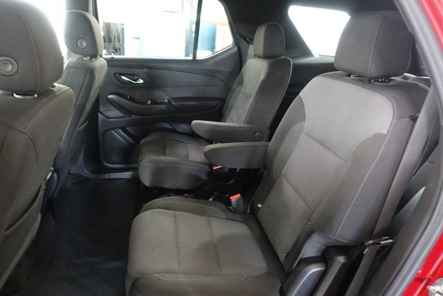 Used 2023 Chevrolet Traverse LT FWD image 20