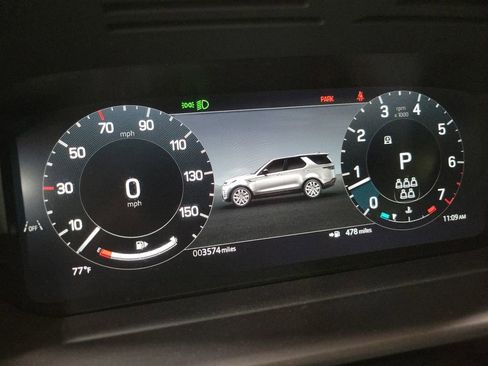New 2026 Land Rover Discovery S AWD/4WD image 17