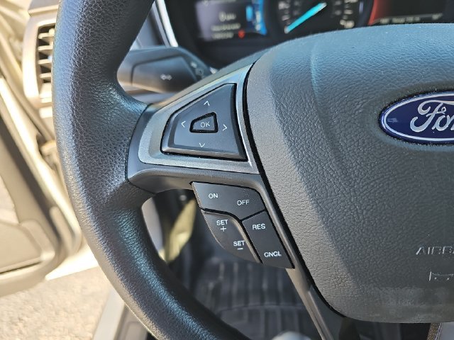 Used 2018 Ford Fusion SE FWD image 17