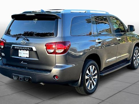 Used 2021 Toyota Sequoia Limited image 12