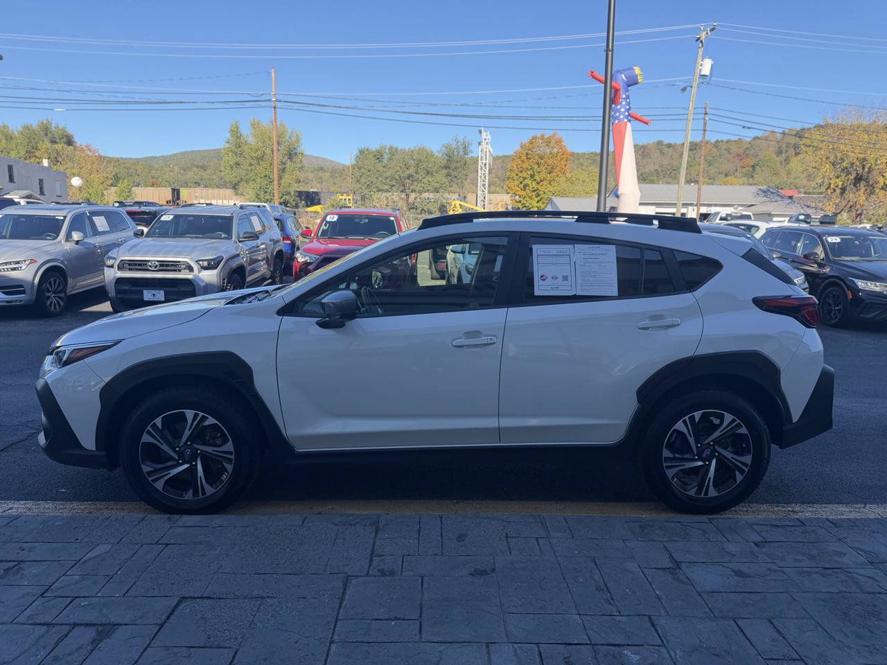Used 2024 Subaru Crosstrek 2.0i Premium w/ Crosstrek Mirror Package AWD/4WD image 5