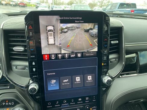 Used 2025 RAM 1500 Limited image 10