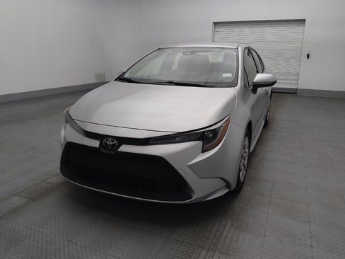 Used 2020 Toyota Corolla LE FWD image 15