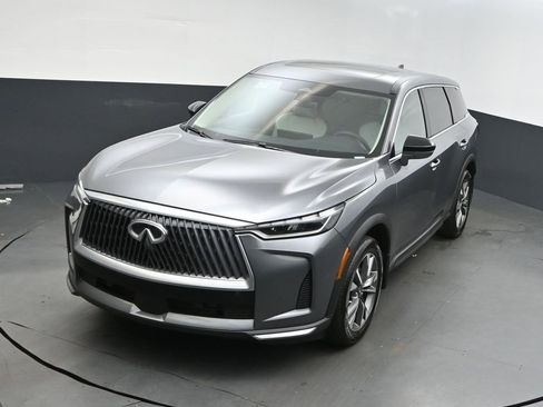 Used 2026 INFINITI QX60 Pure w/ Cargo Package image 32