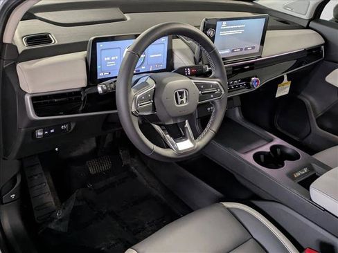 New 2026 Honda Prologue Touring image 3