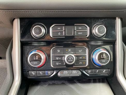 Used 2024 GMC Yukon XL Denali w/ Max Trailering Package AWD/4WD image 28