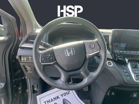 Used 2024 Honda Odyssey EX-L image 12