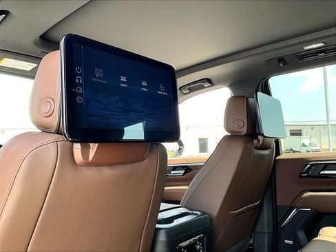 New 2026 Chevrolet Tahoe High Country AWD/4WD image 26