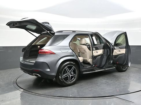 Used 2020 Mercedes-Benz GLE 580 4MATIC image 46