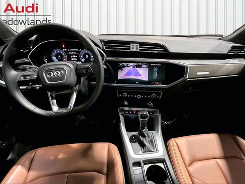 Used 2025 Audi Q3 2.0T Premium w/ Convenience Package image 7