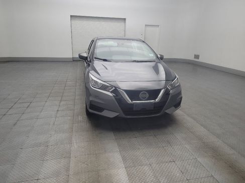 Used 2021 Nissan Versa SV FWD image 14