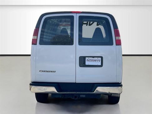 Used 2024 Chevrolet Express 2500 w/ Driver Convenience Package image 6