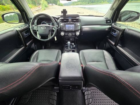 Used 2015 Toyota 4Runner Trail Premium AWD/4WD image 14