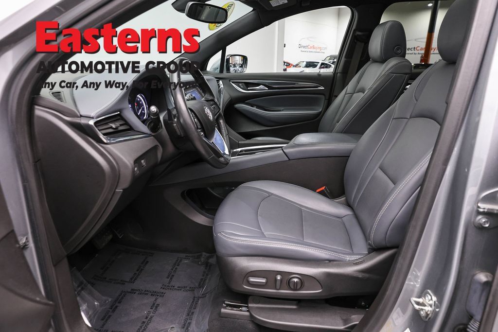 Used 2023 Buick Enclave Essence w/ Experience Buick Package FWD image 14