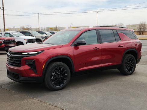 New 2026 Chevrolet Traverse LT w/ Midnight/Sport Edition image 1