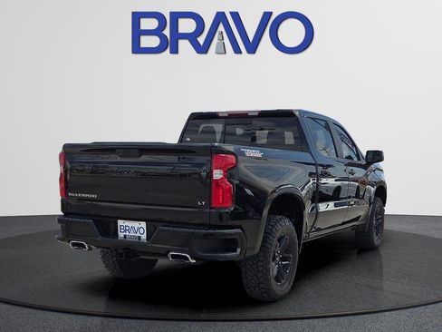 Used 2021 Chevrolet Silverado 1500 LT Trail Boss w/ Convenience Package II AWD/4WD image 5