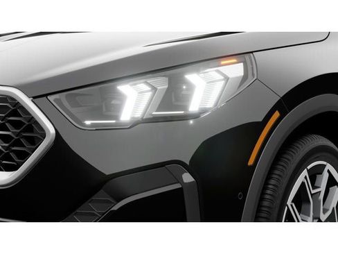 New 2026 BMW X2 xDrive28i image 6