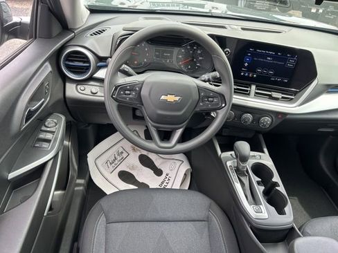 New 2026 Chevrolet Trax LS FWD image 26