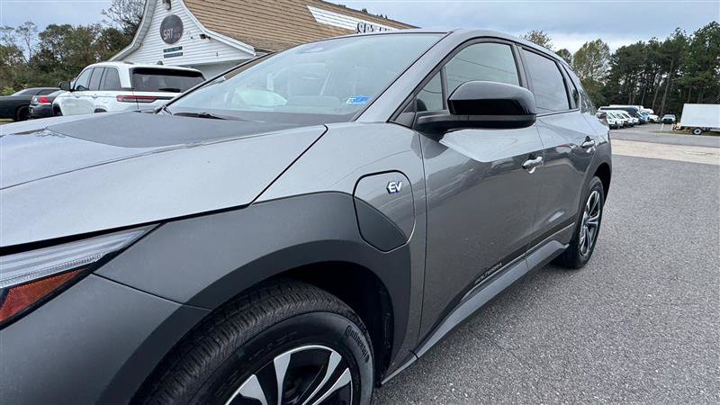 Used 2023 Subaru Solterra AWD image 13