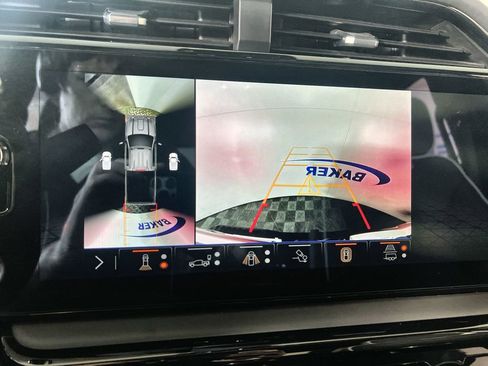 Used 2025 GMC Sierra 2500 AT4X AWD/4WD image 16