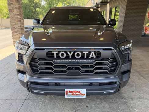 Used 2024 Toyota Sequoia TRD Pro AWD/4WD image 4