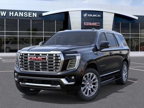 New 2026 GMC Yukon Denali w/ Denali Reserve Package AWD/4WD image 7