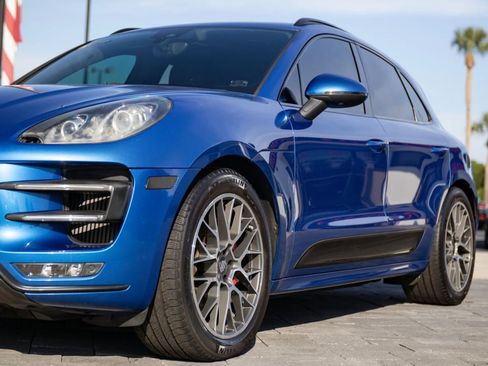 Used 2015 Porsche Macan Turbo AWD/4WD image 8