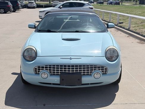 Used 2003 Ford Thunderbird Deluxe image 2