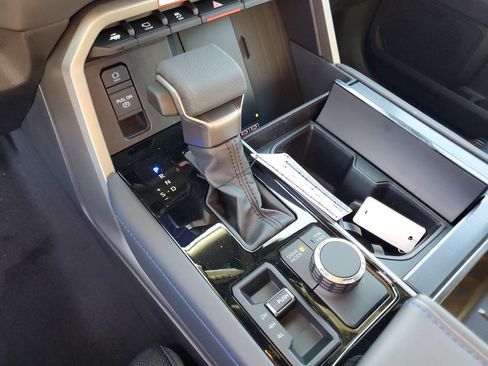 New 2026 Toyota Tundra Platinum image 22