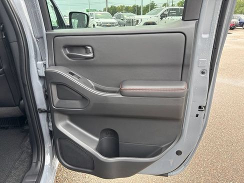 New 2026 Nissan Frontier PRO-4X w/ Pro Premium Package AWD/4WD image 32