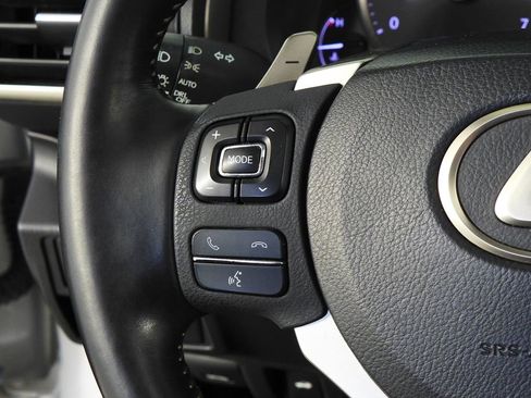 Used 2018 Lexus IS 300 RWD image 30