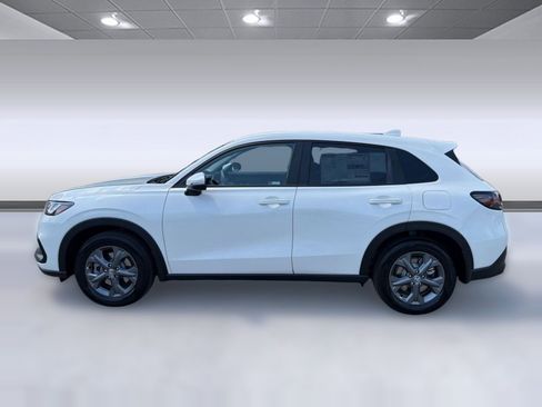 New 2026 Honda HR-V LX image 2