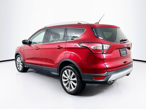 Used 2017 Ford Escape Titanium image 5