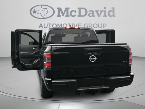Used 2022 Nissan Frontier SV w/ Technology Package RWD image 43