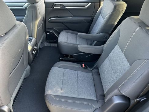 New 2026 GMC Acadia Elevation image 25