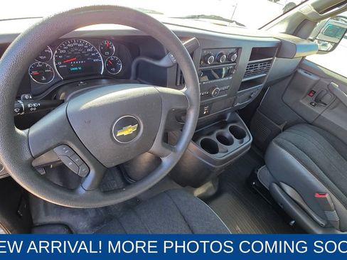 Used 2024 Chevrolet Express 2500 w/ Driver Convenience Package image 12
