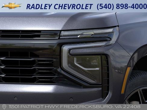 New 2026 Chevrolet Suburban RST image 10